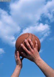 NBA最新传闻：安东尼·戴维斯伤退后，老鹰依旧关注独行侠内线交易