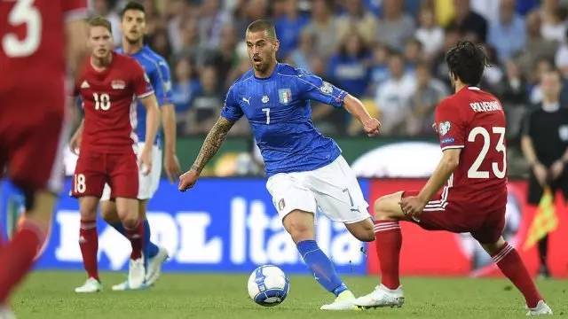 他们凭借顽 他们凭借顽